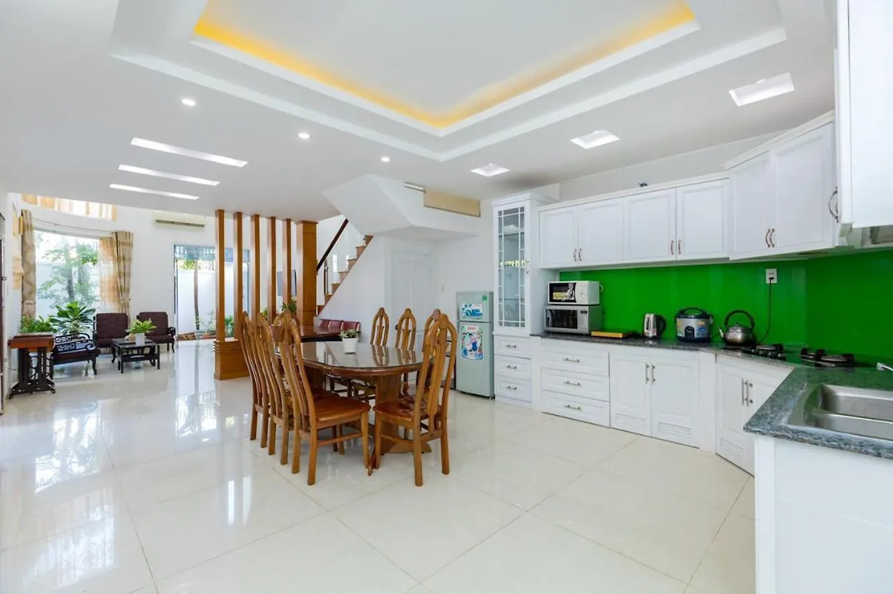 Villa 17 Van Cao - San Vuon Gan Bien Bai Sau Vung Tau